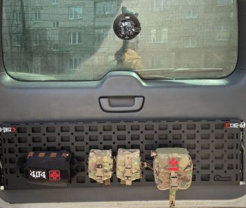 стол
